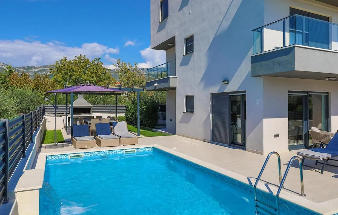 Luxury Dream House Villa Kastela 0*,  Croatia