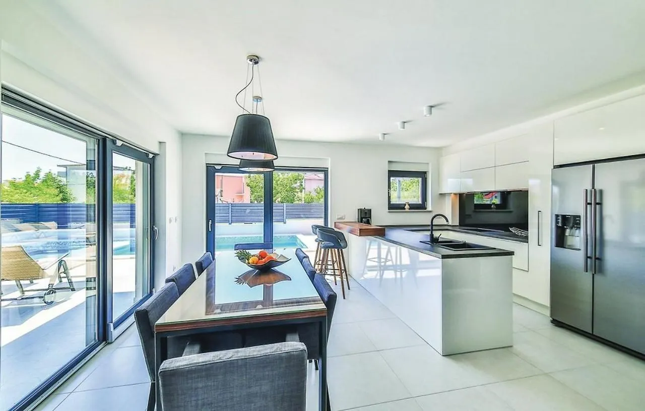 Luxury Dream House Villa Kastela 0*,